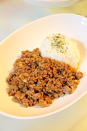 時短!!!ハンバーグ味の手抜き簡単丼