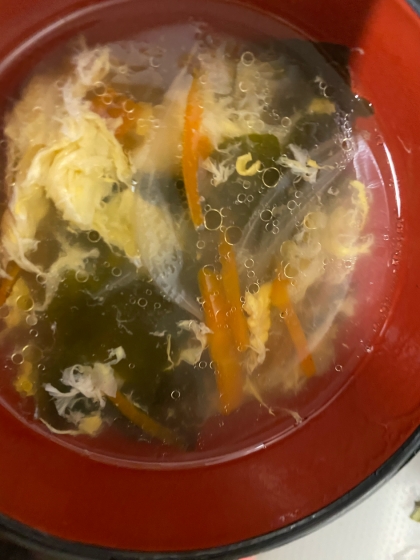 玉ねぎとわかめの玉子スープ