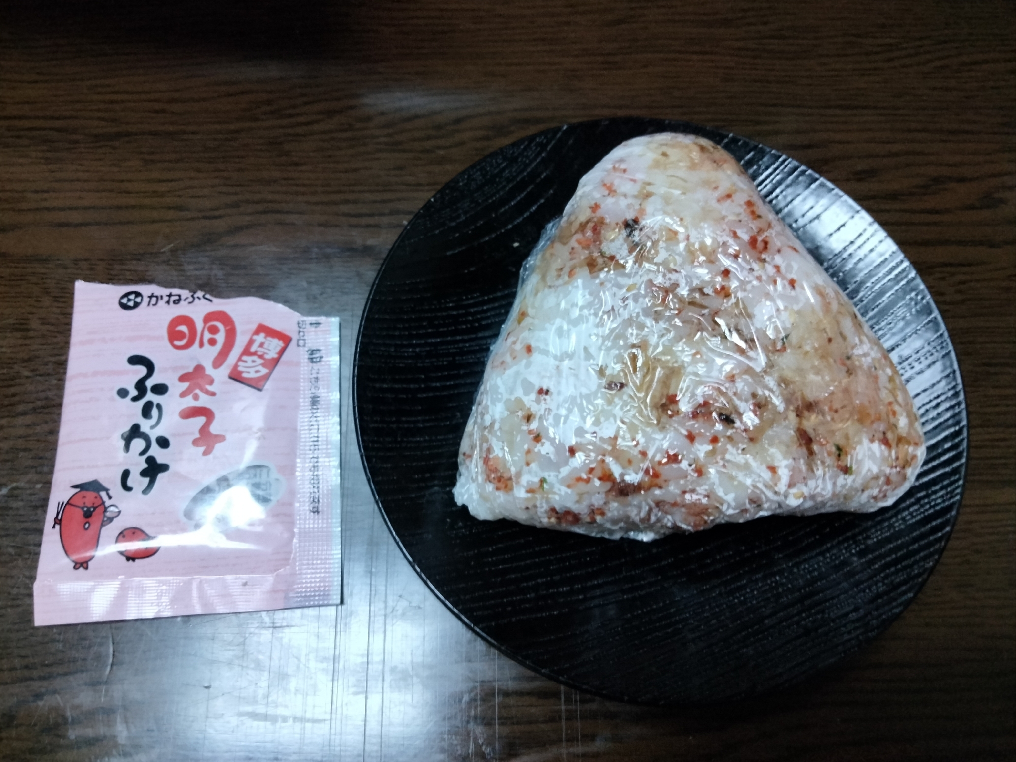 おにぎりアレンジ ふりかけ天かすかつお節