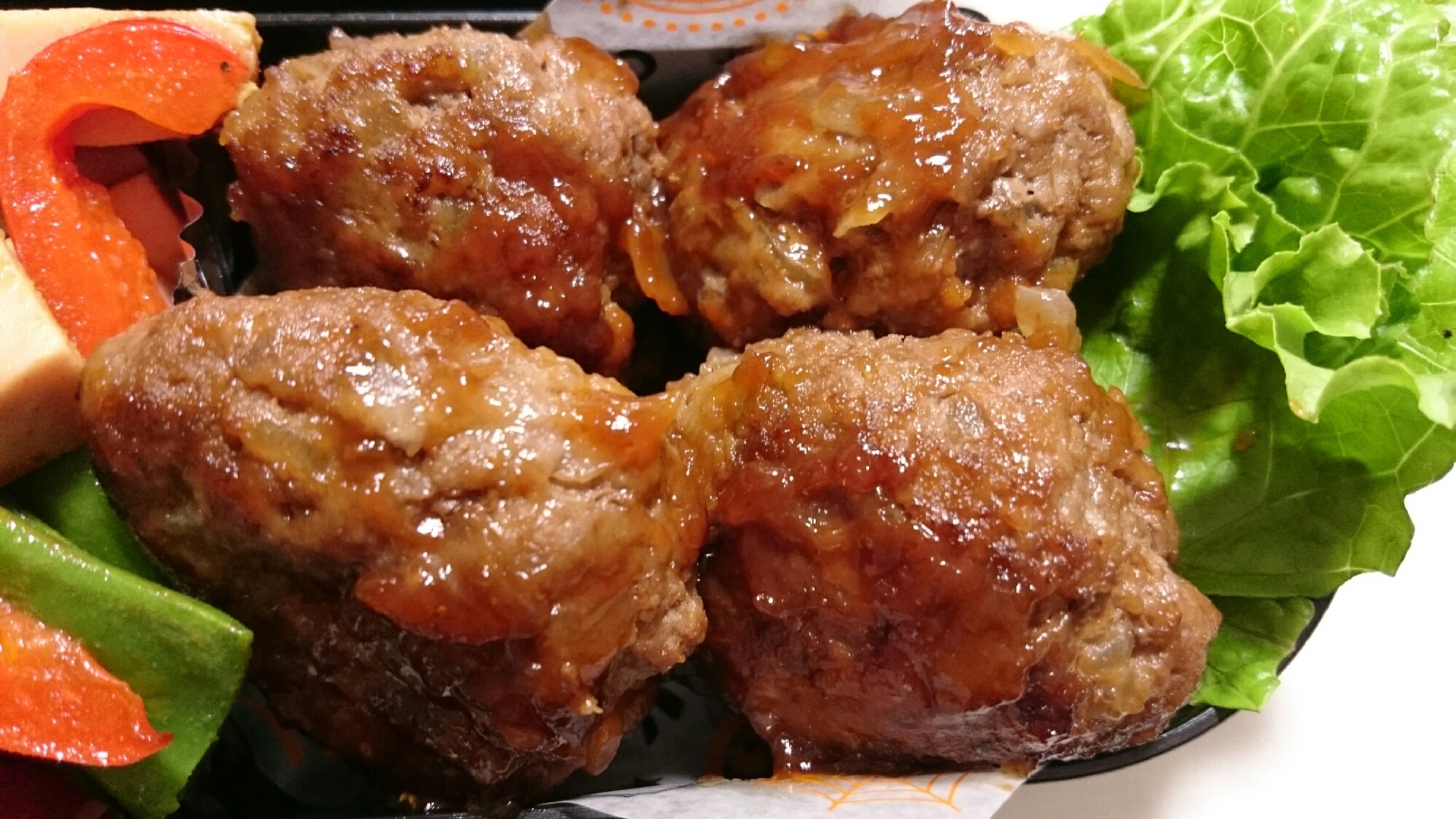 お弁当用に〜煮込みミニバーグ