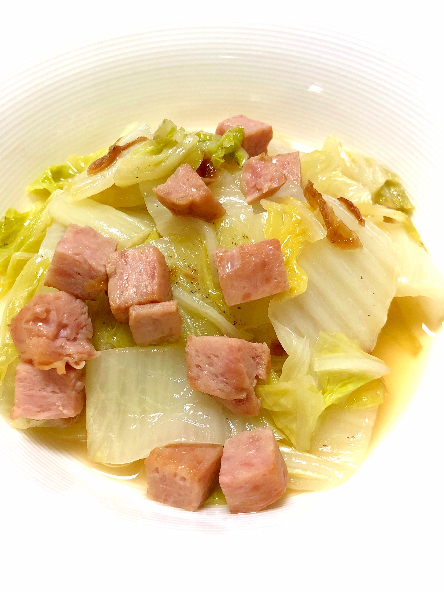 白菜とスパムでトロトロ炒め煮