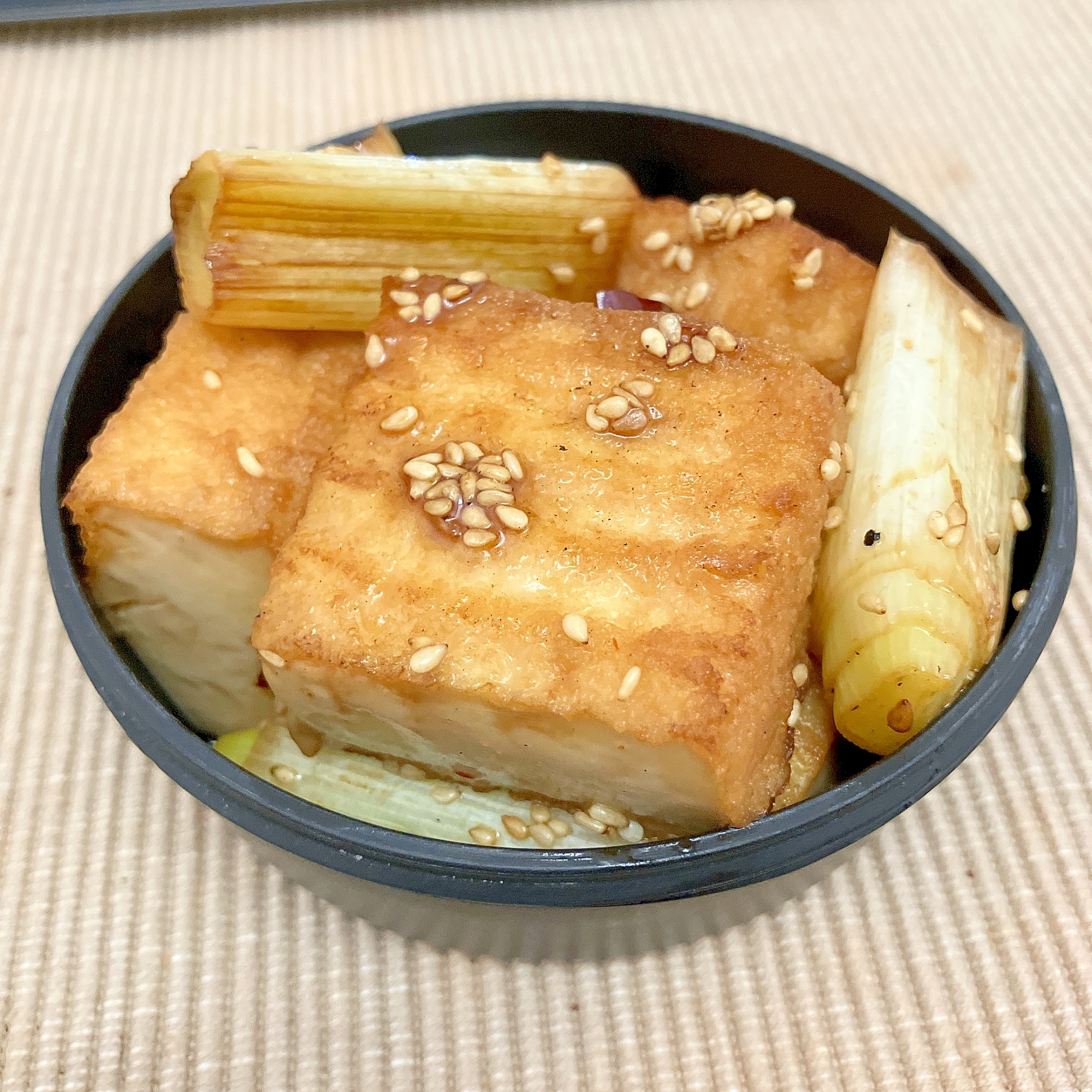 香ばしく仕上げる！絹あげの南蛮炒め