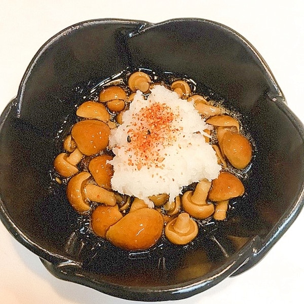 絶賛オススメ中 なめこ醤油煮と辛味大根 レシピ 作り方 By だだちゃまめごはん 楽天レシピ 絶賛オススメ中 なめこ醤油煮と辛味大根 レシピ 作り方 By だだちゃまめごはん 楽天レシピ