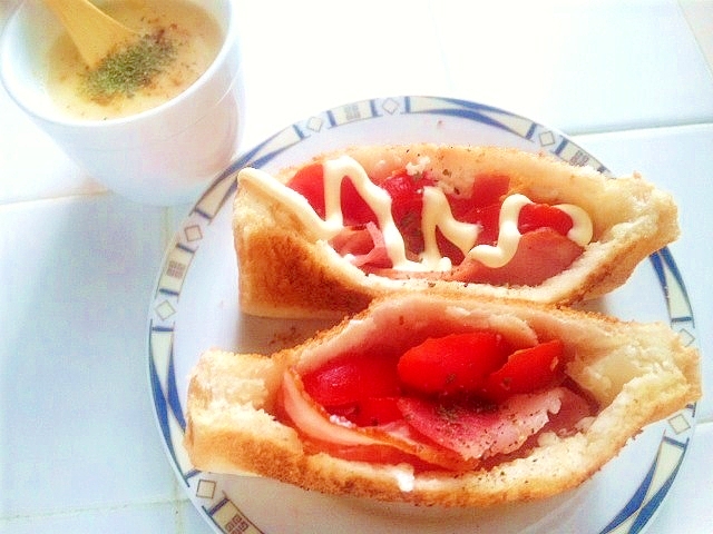 【小さな子供も食べやすい！】片手で食べるＢＴサンド