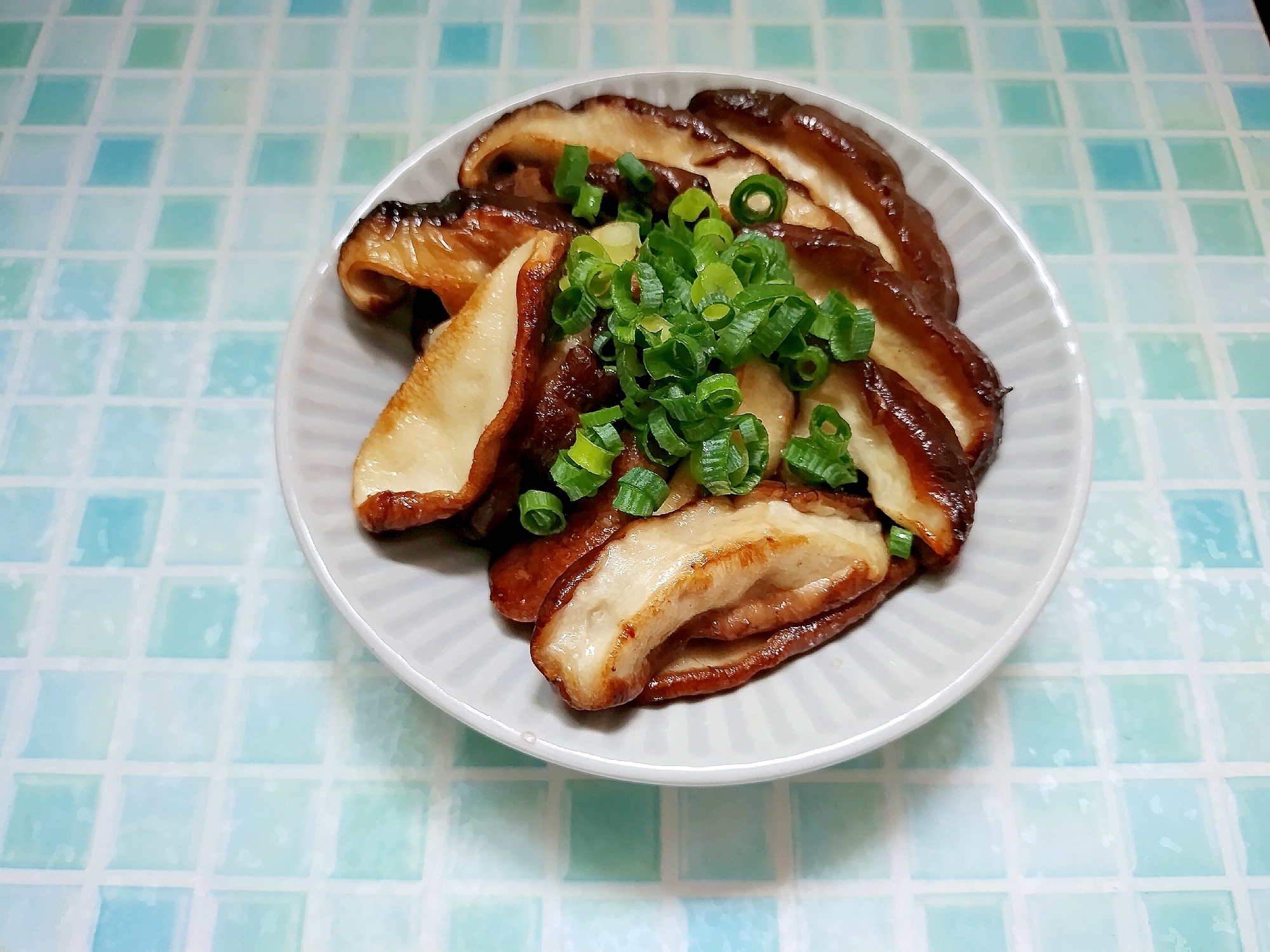 生どんこのバター醤油蒸し焼き