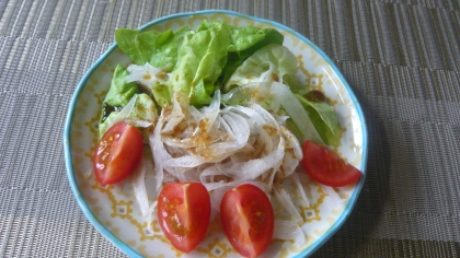 桜咲子さん、水菜がないのですが、夕食はこちらのサラダで・・・・・美味しく頂きました。(#^.^#)