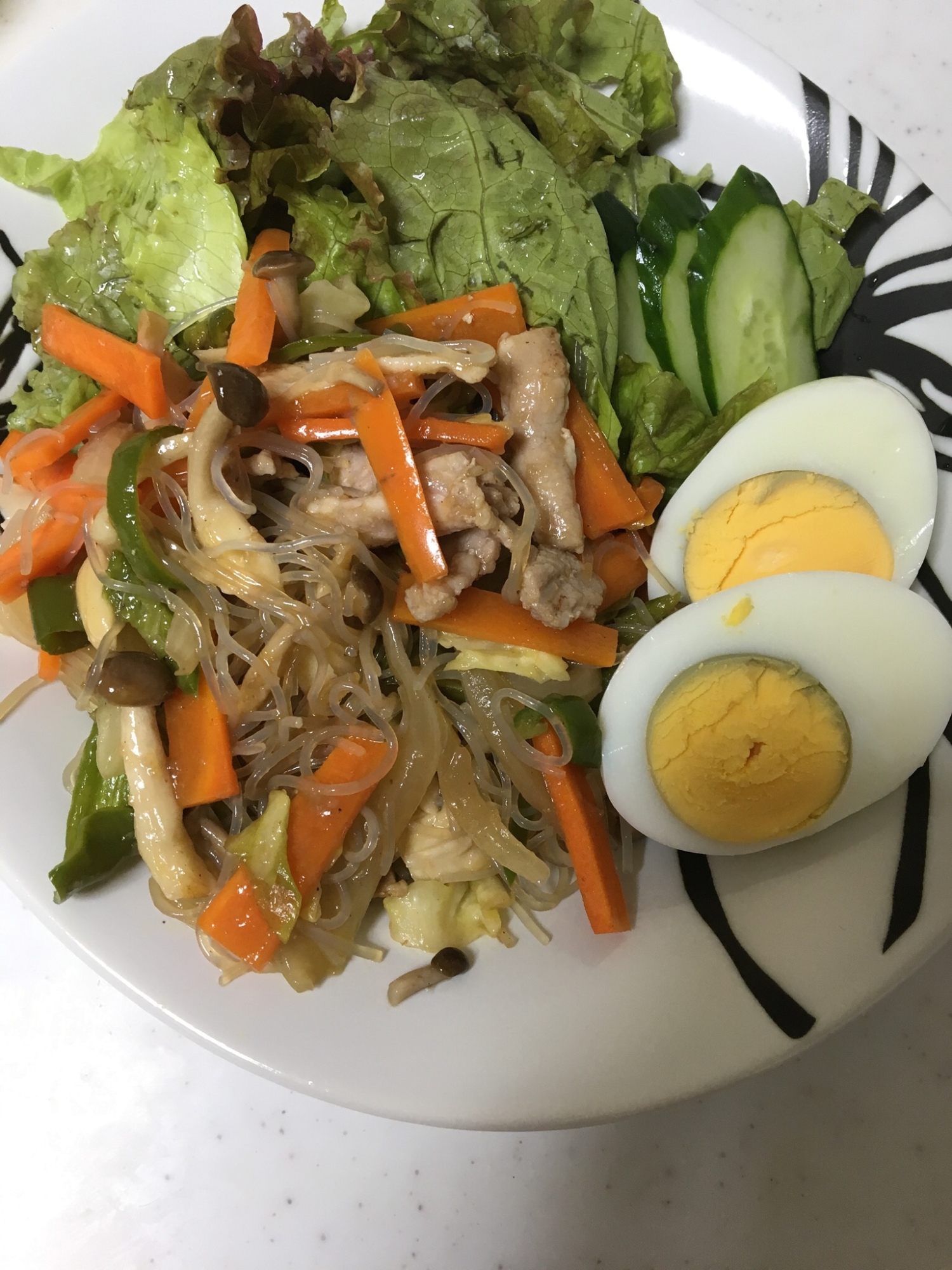 豚肉と野菜の春雨プルコギのタレ炒め✨ゆで卵添え