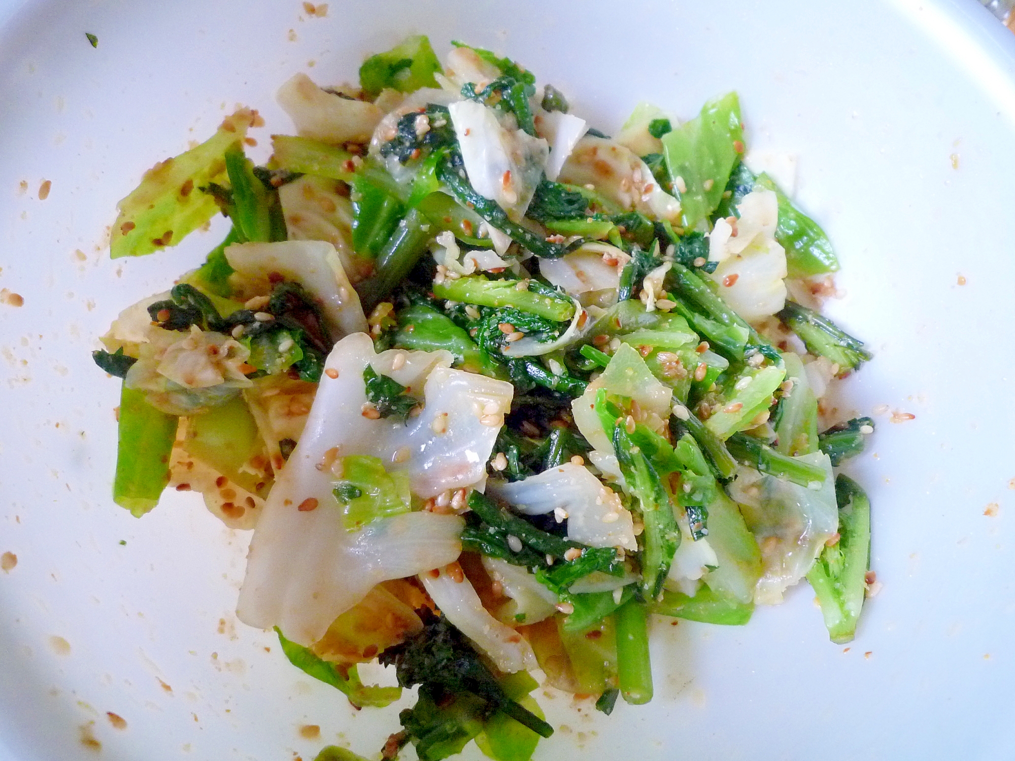 春菊とキャベツの胡麻和え