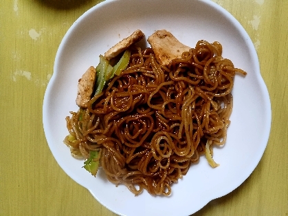 簡単☆電子レンジだけで作る焼きそば！