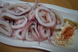 おつまみに ボイルスルメイカをピリ辛マヨで レシピ 作り方 By ひろりん1106 楽天レシピ おつまみに ボイルスルメイカをピリ辛マヨで レシピ 作り方 By ひろりん1106 楽天レシピ