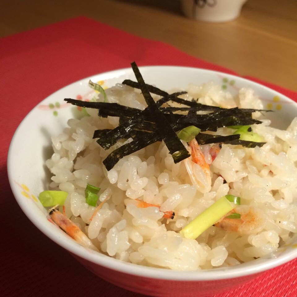 白だしで簡単！桜エビの炊き込みご飯