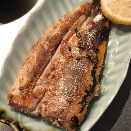 イワシの開きの塩焼き