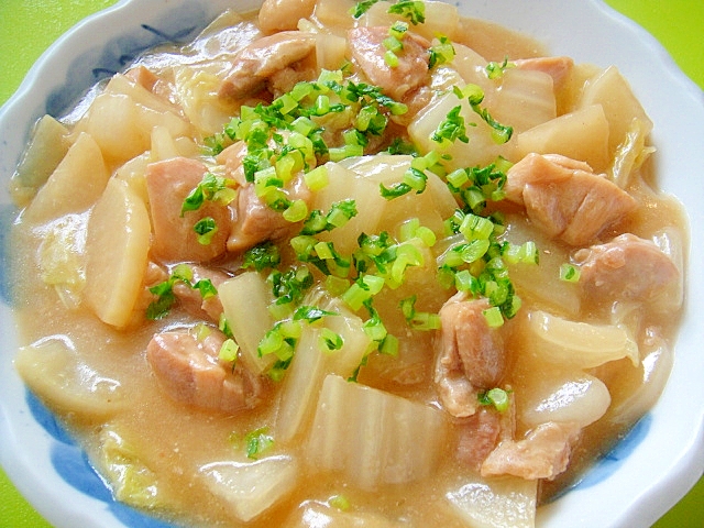 白菜と大根鶏肉のトロトロ味噌煮