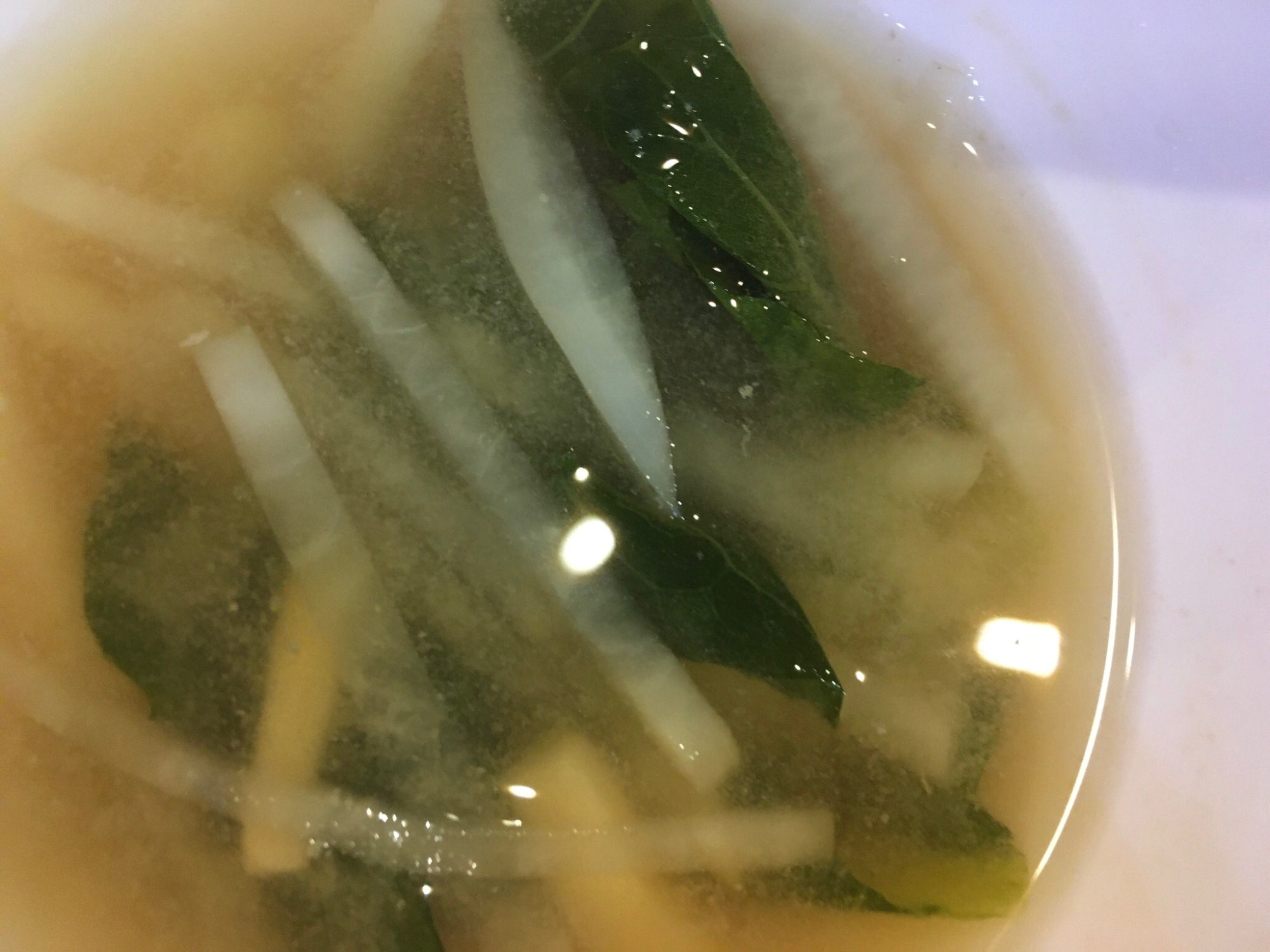 青梗菜と大根と高野豆腐の味噌汁