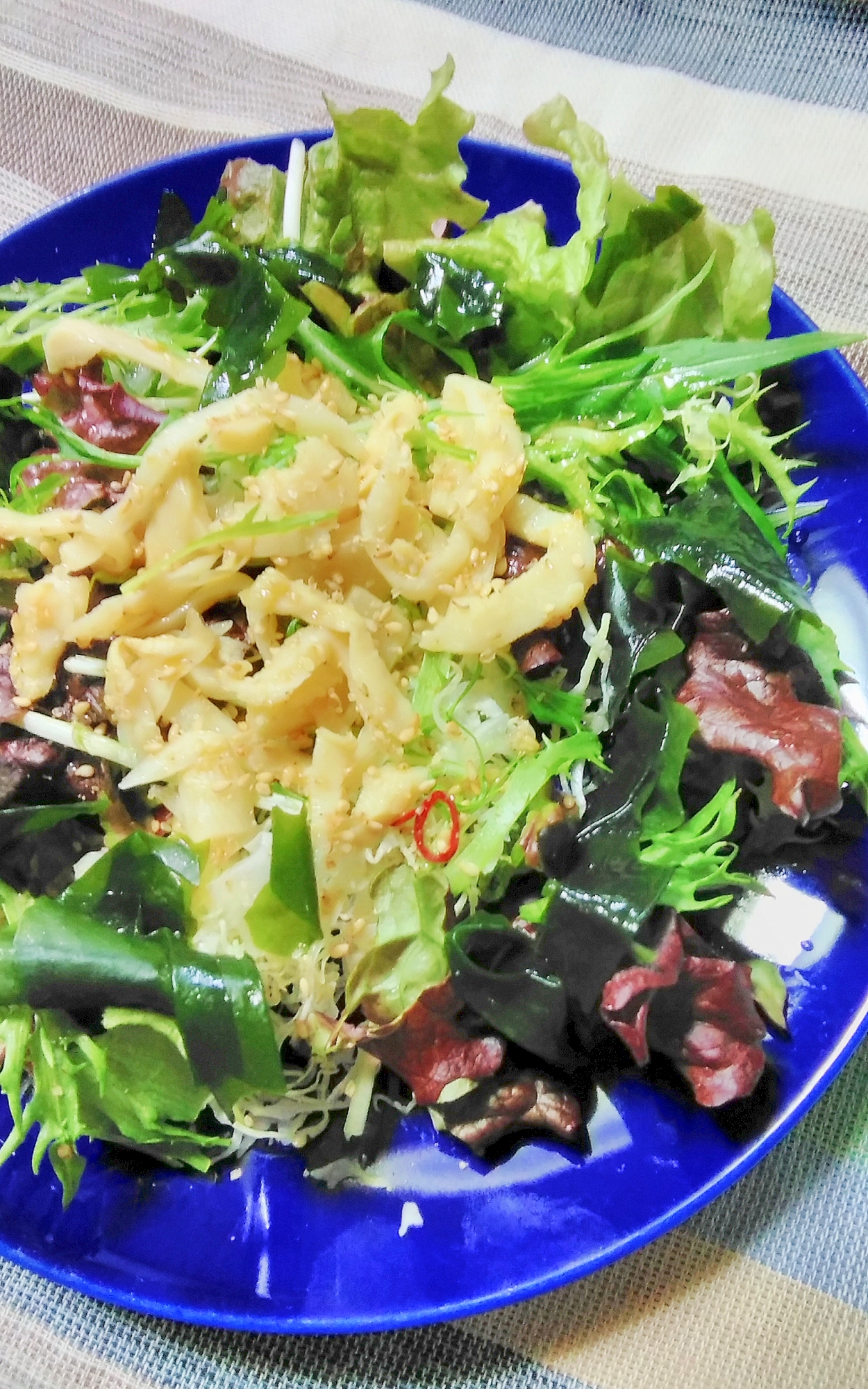 メンマとわかめの中華サラダ