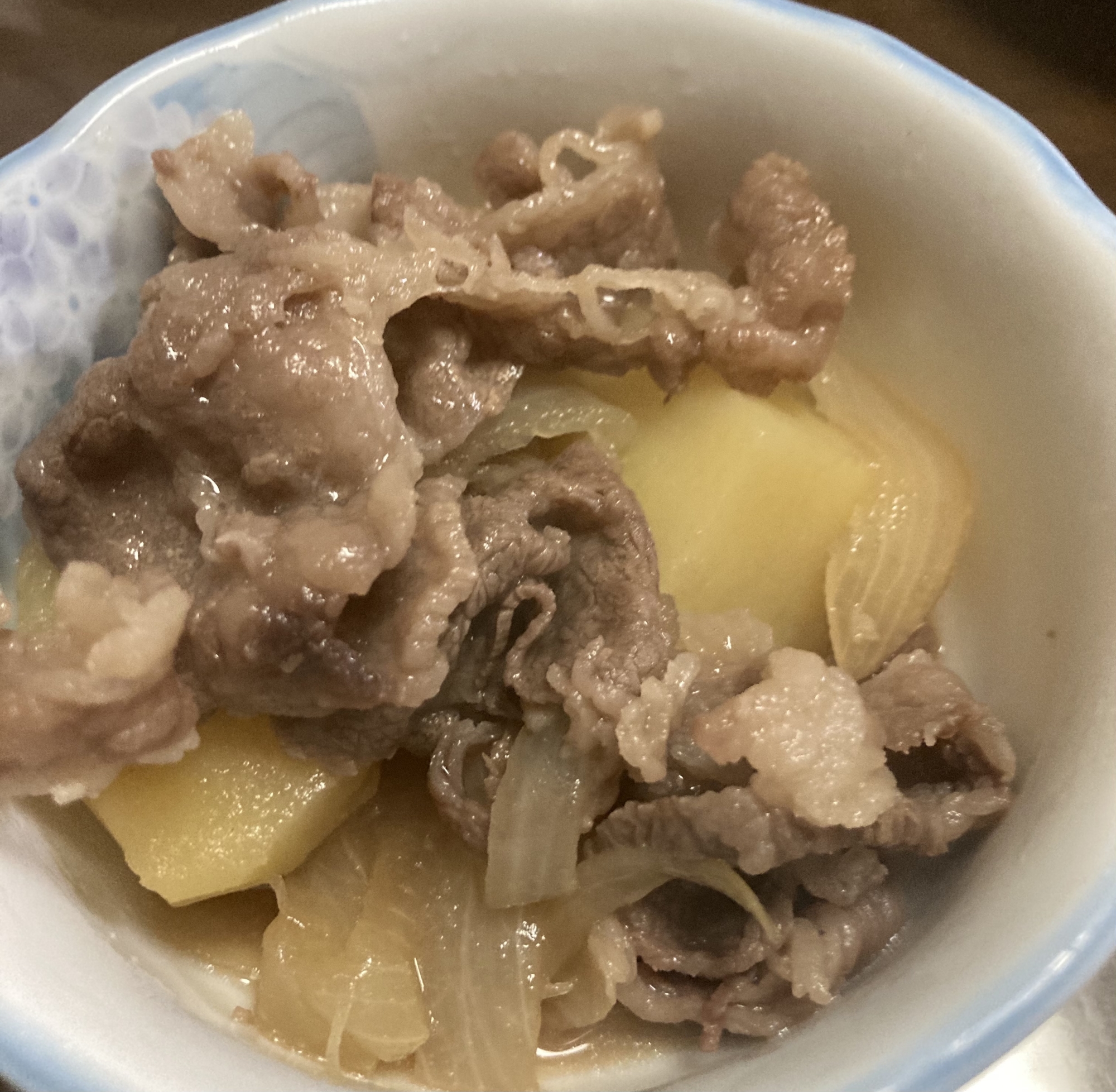 黒糖使って、牛細切れ肉じゃが