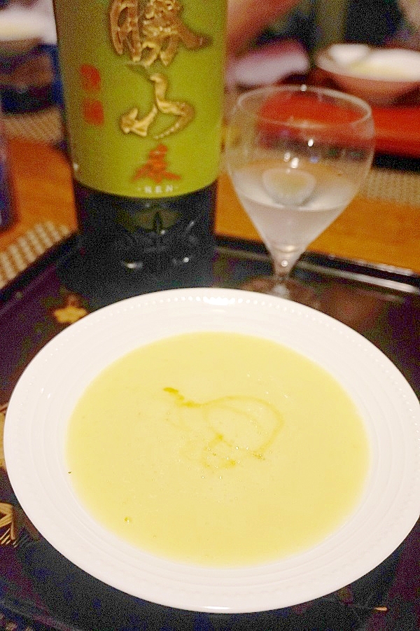 メロンの冷製スープ