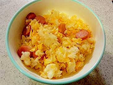 幼児食 ウインナーと卵のチャーハン レシピ 作り方 By Milk513 楽天レシピ