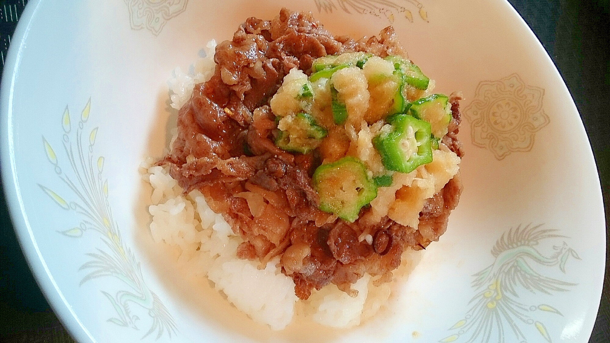 さっぱりオクラと大根おろしの牛丼