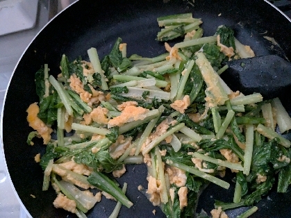 お弁当に！小松菜と卵のシンプル塩コショウ炒め♪