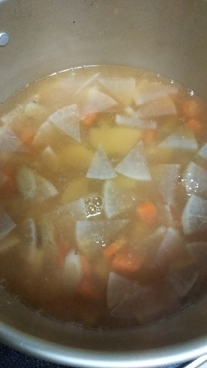 ごぼうと里芋の味噌汁