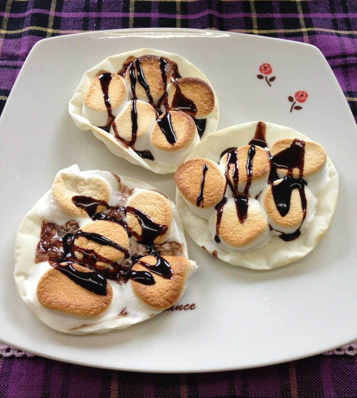 餃子の皮でデザートピザ チョコ マシュマロ レシピ 作り方 By ゆず茶55 楽天レシピ 餃子の皮でデザートピザ チョコ マシュマロ レシピ 作り方 By ゆず茶55 楽天レシピ