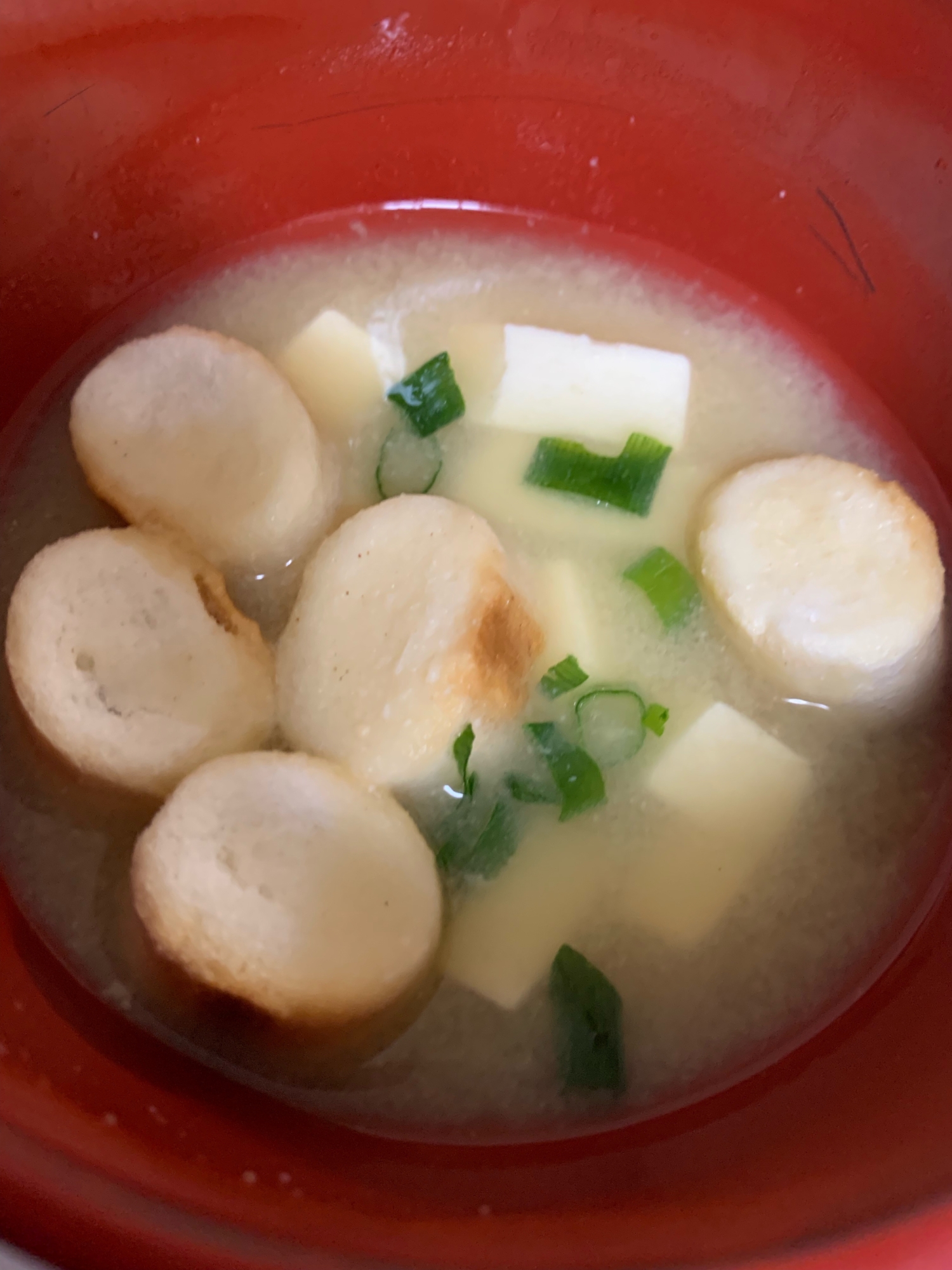 豆腐と麩の昔ながらの味噌汁♪