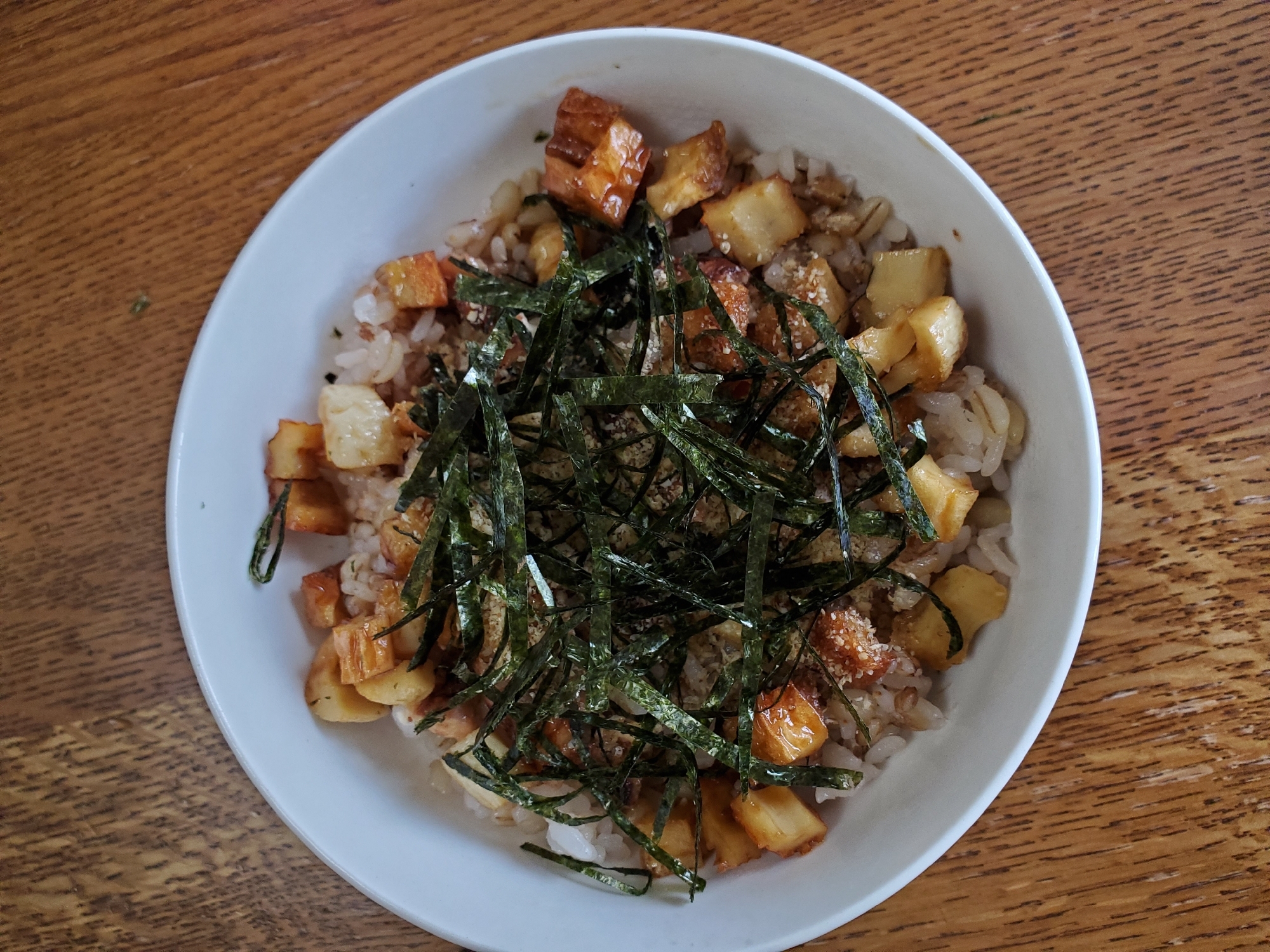 うなぎと甘辛ちくわの丼