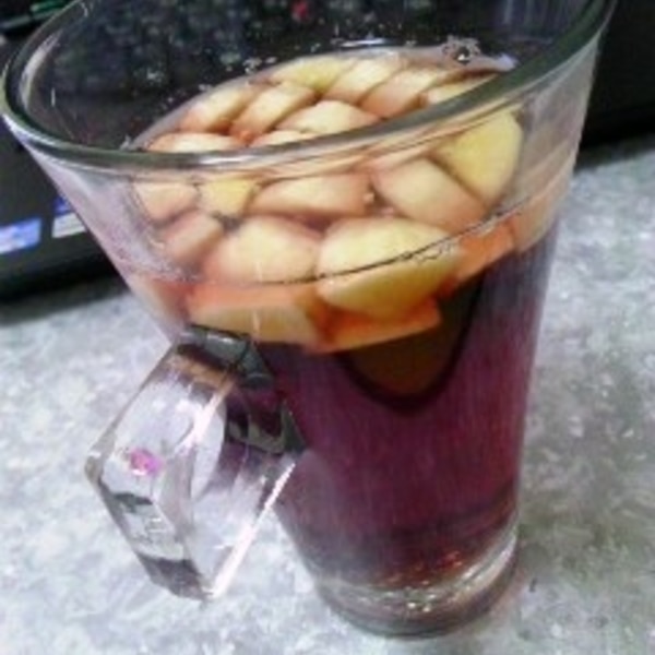 炭酸のグレープジュースでフルーツポンチ レシピ 作り方 By はな 楽天レシピ 炭酸のグレープジュースでフルーツポンチ レシピ 作り方 By はな 楽天レシピ