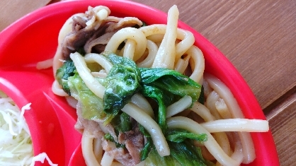 めんつゆ＆オイスターの豚バラ肉で焼きうどん