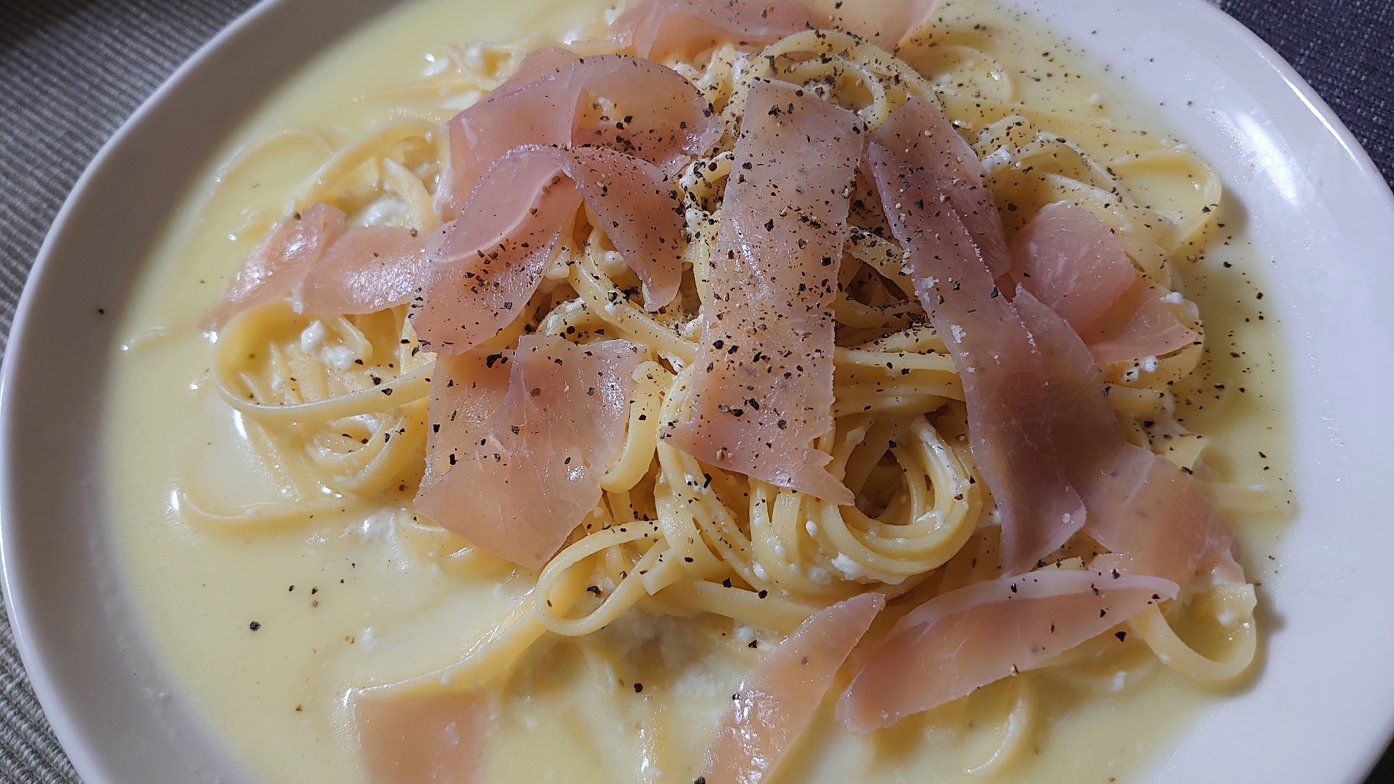 作り置きの冷凍パスタで簡単　クリーム風パスタ