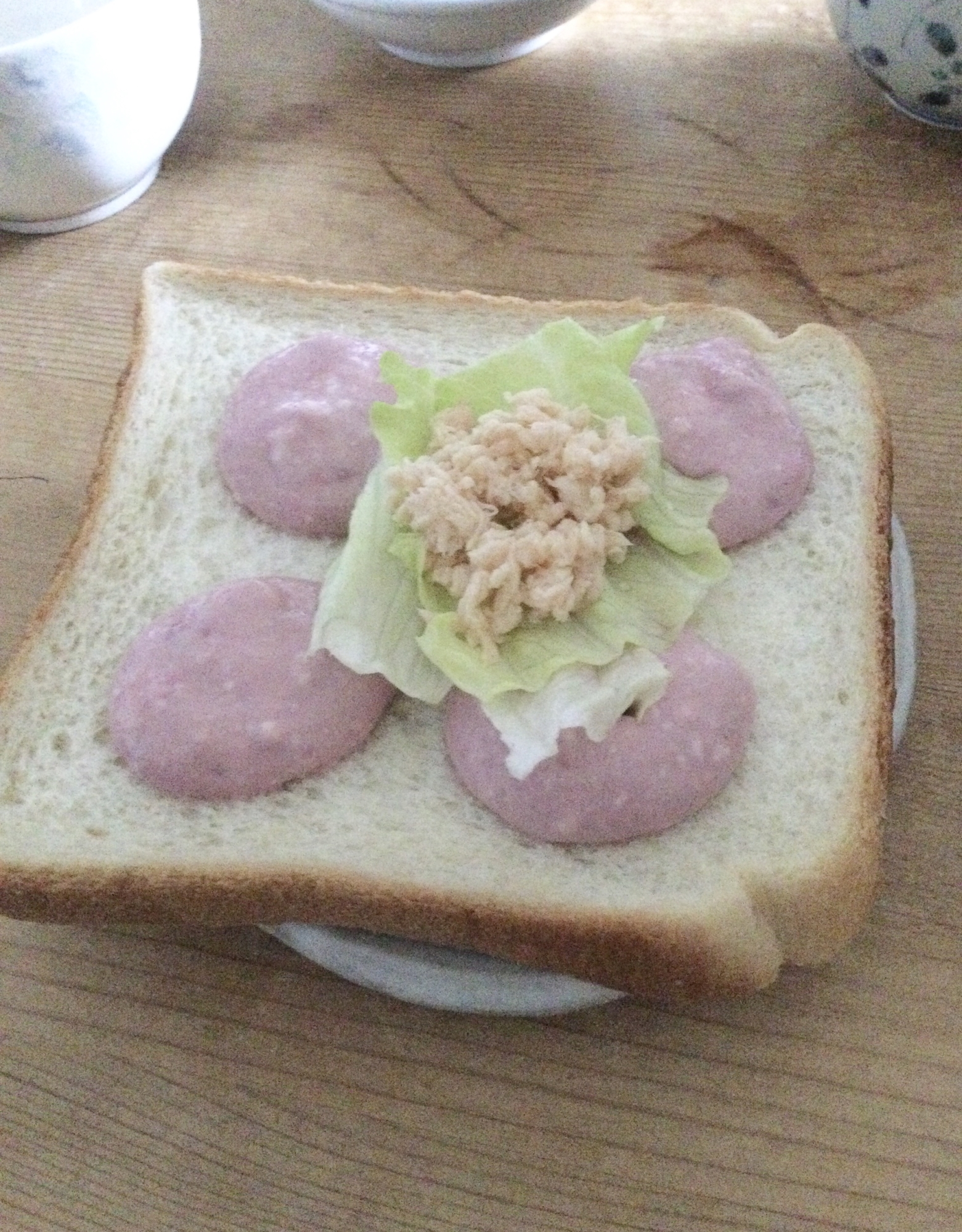 鮭フレークヨーグルトオープンサンド♪