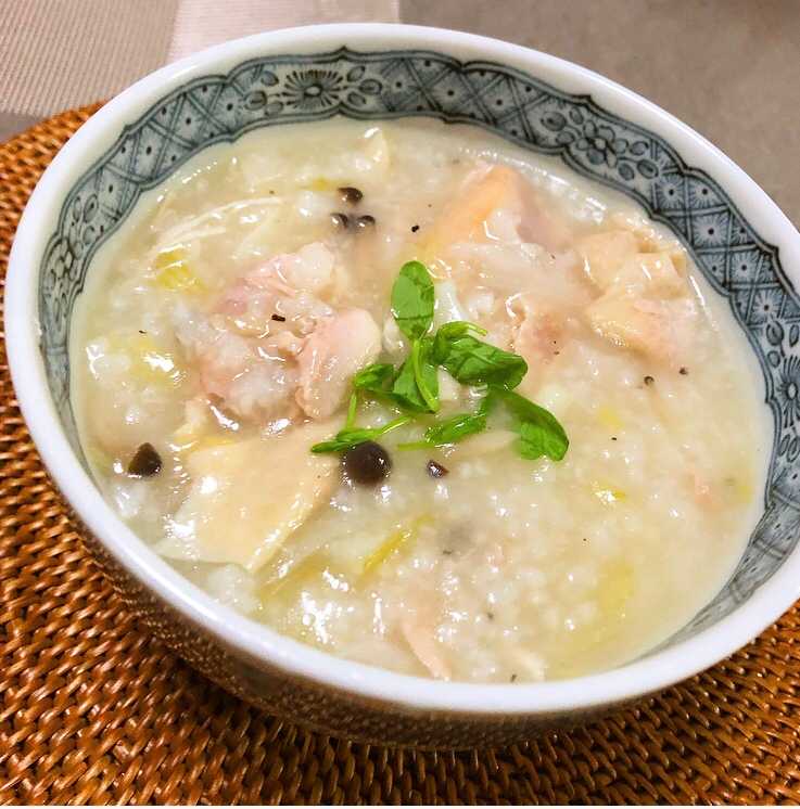 炊飯器につっこむだけ!ホロホロ肉の参鶏湯