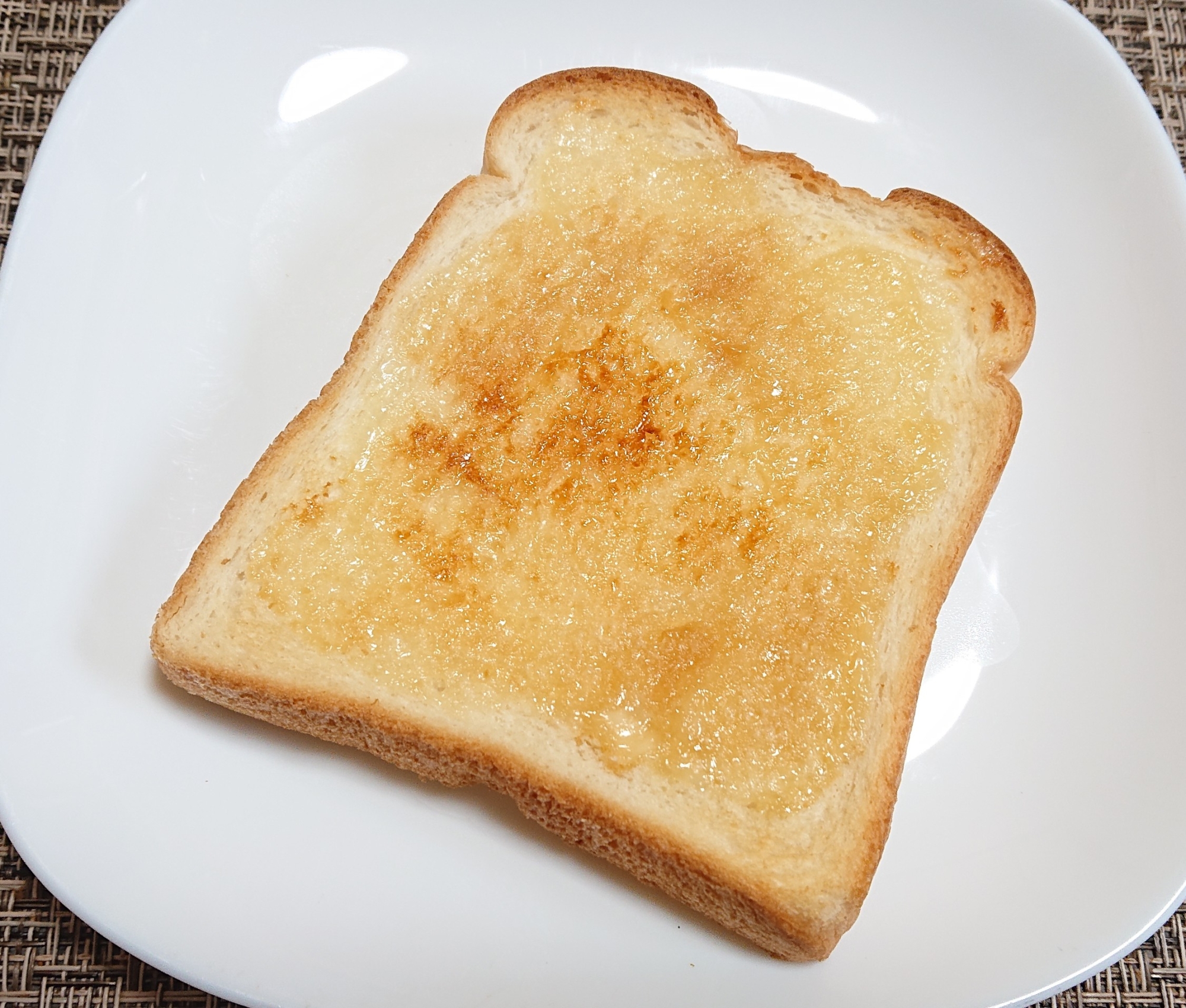 こんがり美味しい醤油マヨトースト