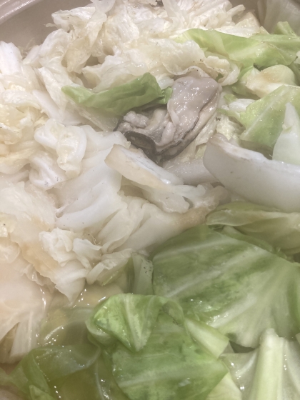 白菜と冷凍牡蠣鍋！