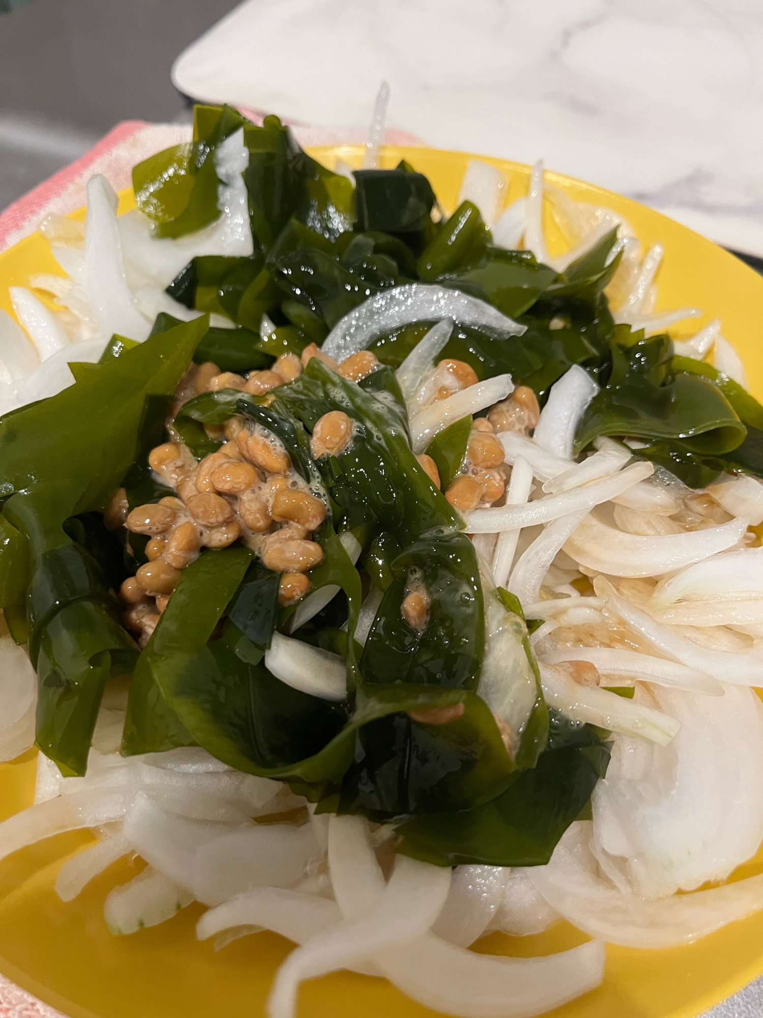 玉ねぎサラダ