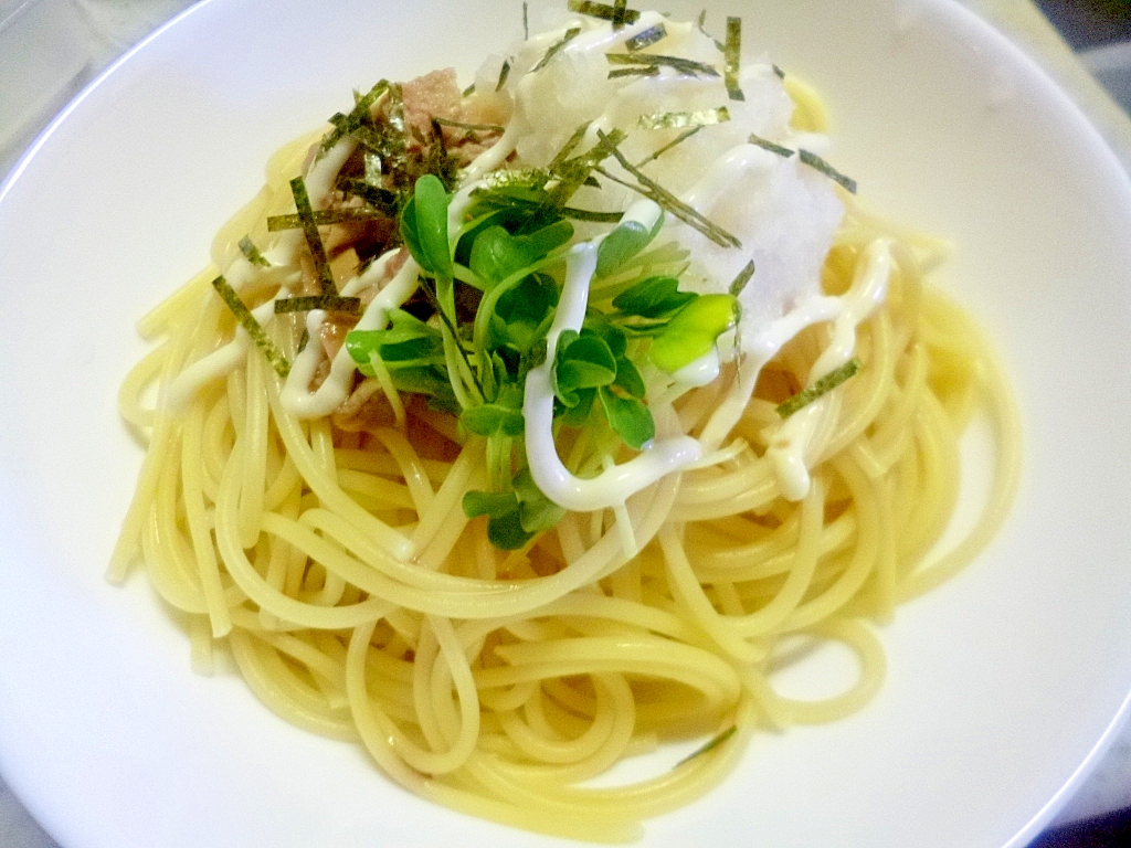 大根は剥かずにおろして、らくちん、和風ツナパスタ