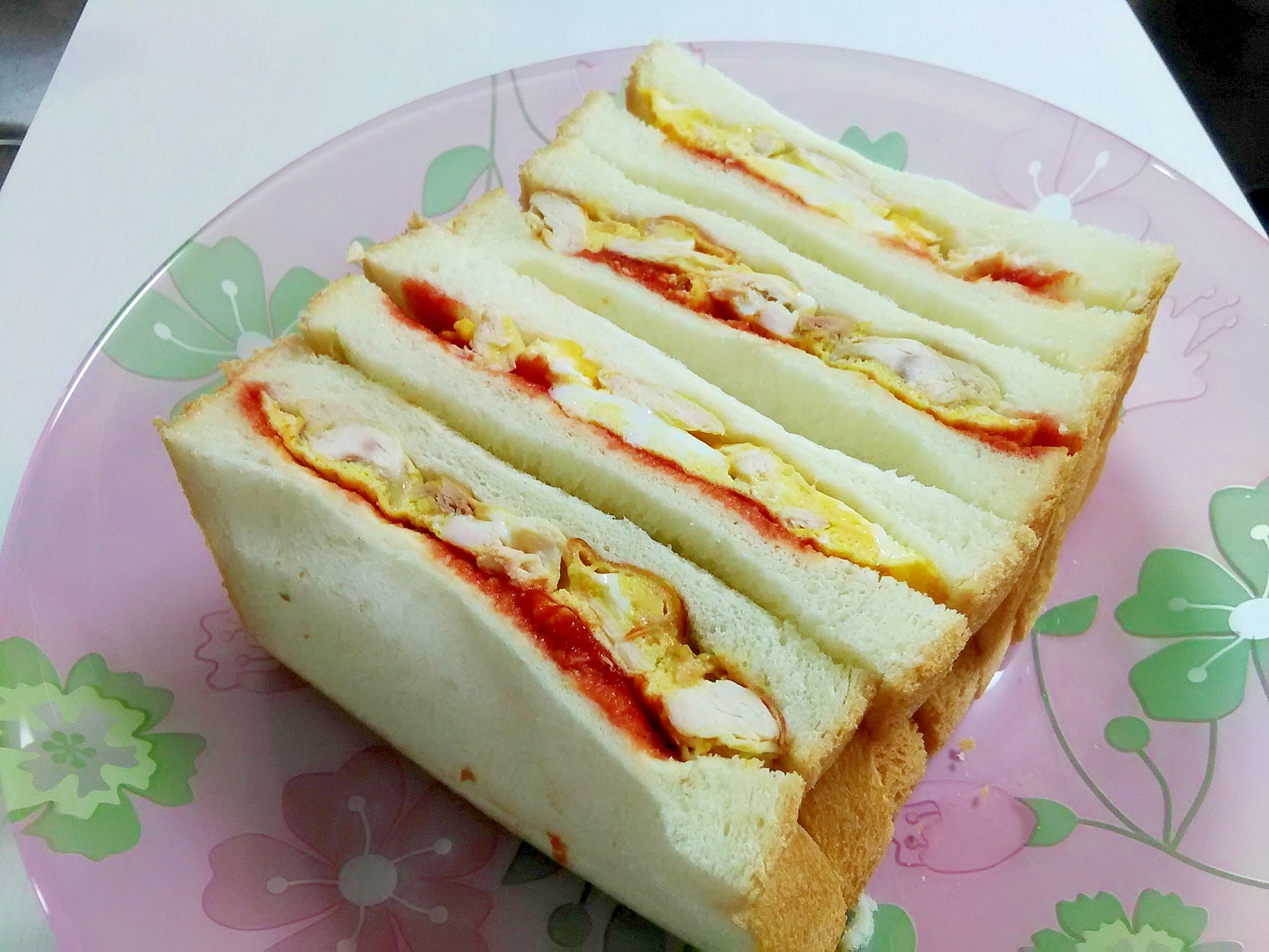 日立 - ローストチキンサンド 20200126_001-830x510.jpg