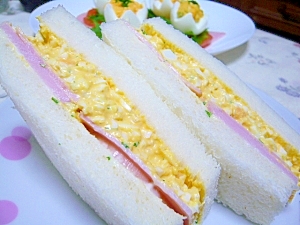 ハムと卵のサンドイッチ☆