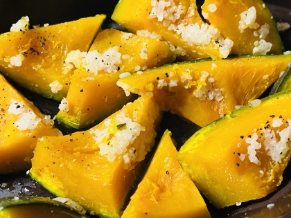 国産チーズで☆かぼちゃの蒸し焼き