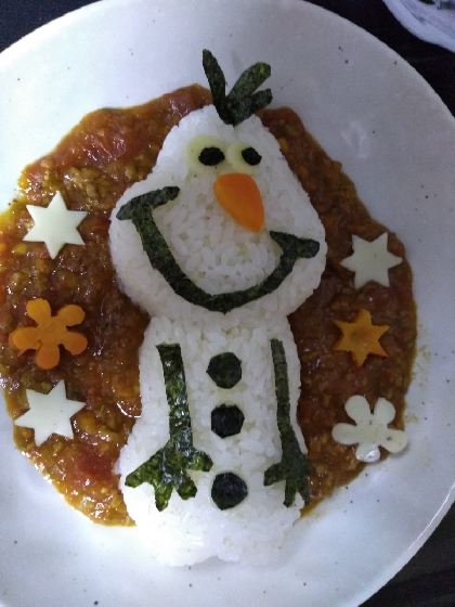 お野菜たっぷりでいいですね(^o^)ピーマン苦手な下の子も食べられました♪キーマカレーなら他の苦手な野菜も入れられそうですね！