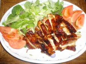 漬けダレがおいしい鶏もも肉のグリル