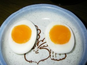 殻剥き失敗無し 簡単 とろとろ濃厚半熟ゆで卵 レシピ 作り方 By Nkkmarine 楽天レシピ