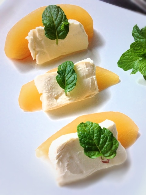 リンゴのコンポート♡クリームチーズと一緒に