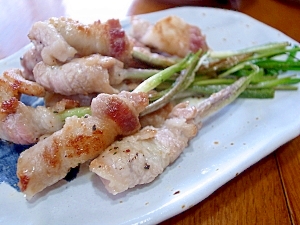 島らっきょうの肉巻きまき~♪