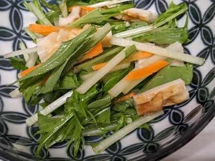 【スパークリングに合う】水菜とちくわの和風サラダ