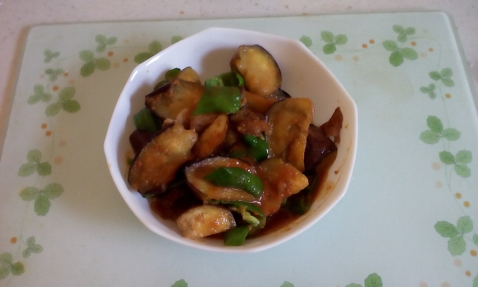 簡単!茄子とピーマンのみそいため♪