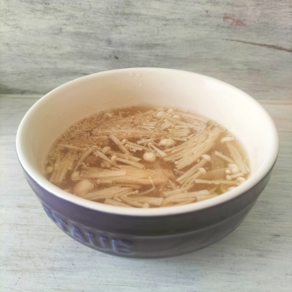 美味しく腸活＆燃焼♡えのきと長ネギのごま味噌スープ