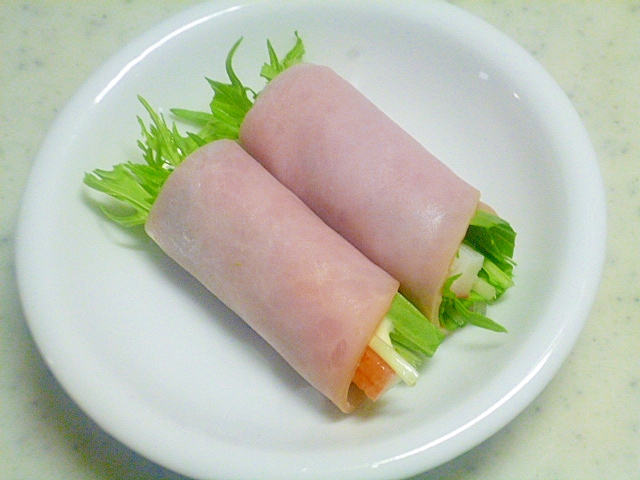 簡単♪おつまみ♪カニカマと水菜のマヨハム巻き