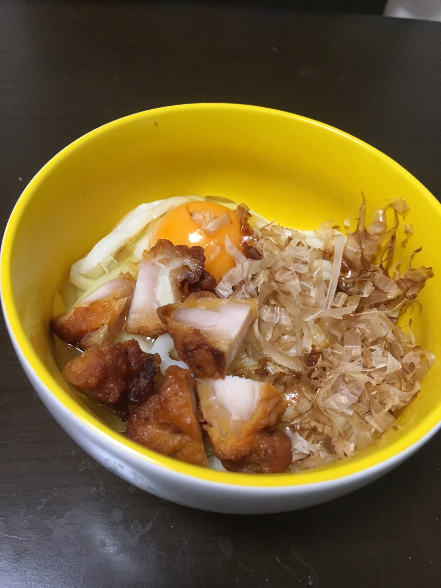 唐揚げ釜玉うどん